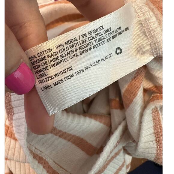 A New Day white brown stripes short sleeves knit top size Small - Picture 4 of 8